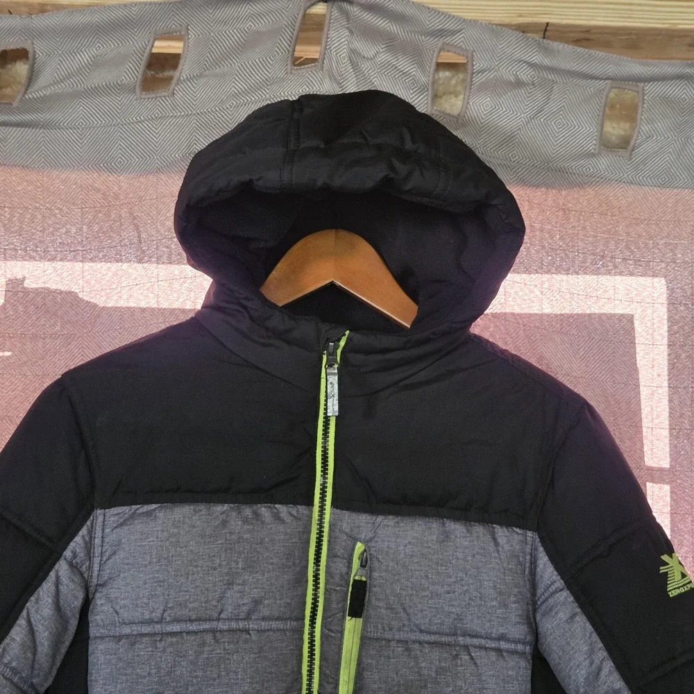 ZeroXposur Jacket Youth Medium 10/12 Gray Black Hooded Puffer Full Zip Coat
